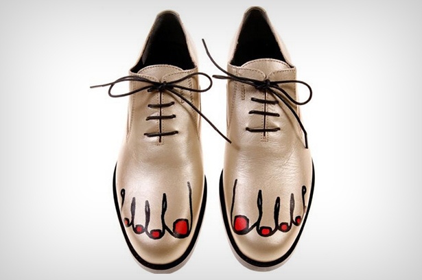 Die Hässlichsten Schuhe Der Welt Die 10 hässlichsten Schuhe der Welt